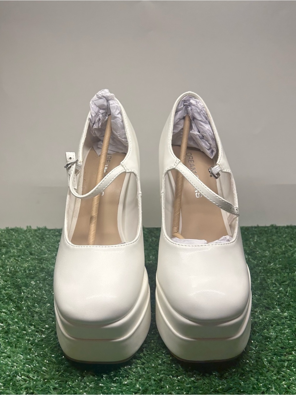 Dream Pairs White Platform Mary Jane Heels - Women's Fashion Pumps NWB size 7